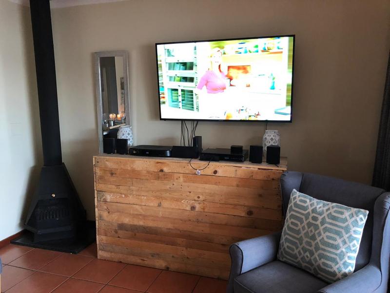 To Let 3 Bedroom Property for Rent in Soneike Western Cape
